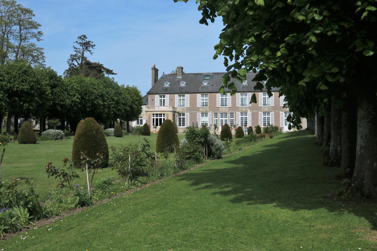 Domaine De Bayeux Hotel Екстериор снимка