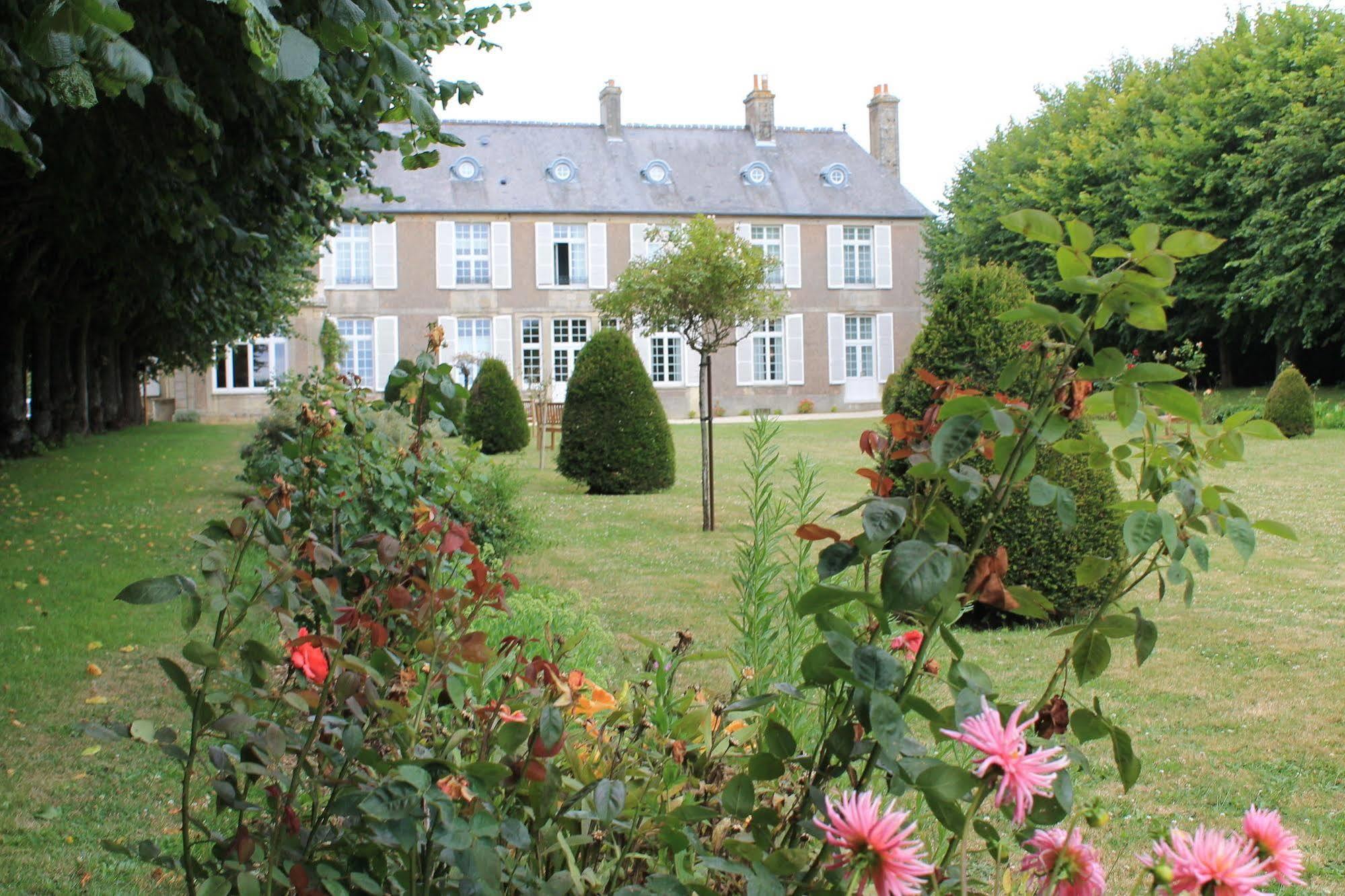 Domaine De Bayeux Hotel Екстериор снимка