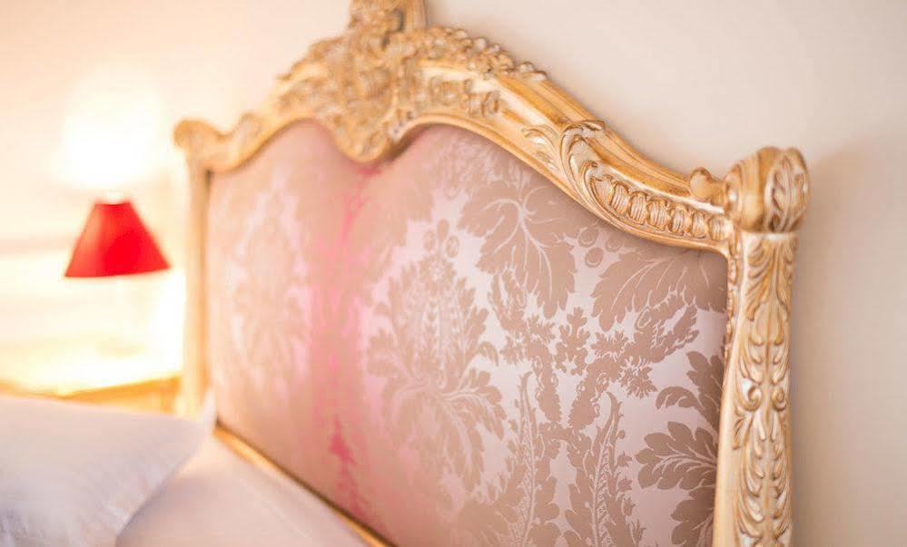 Domaine De Bayeux Hotel Екстериор снимка