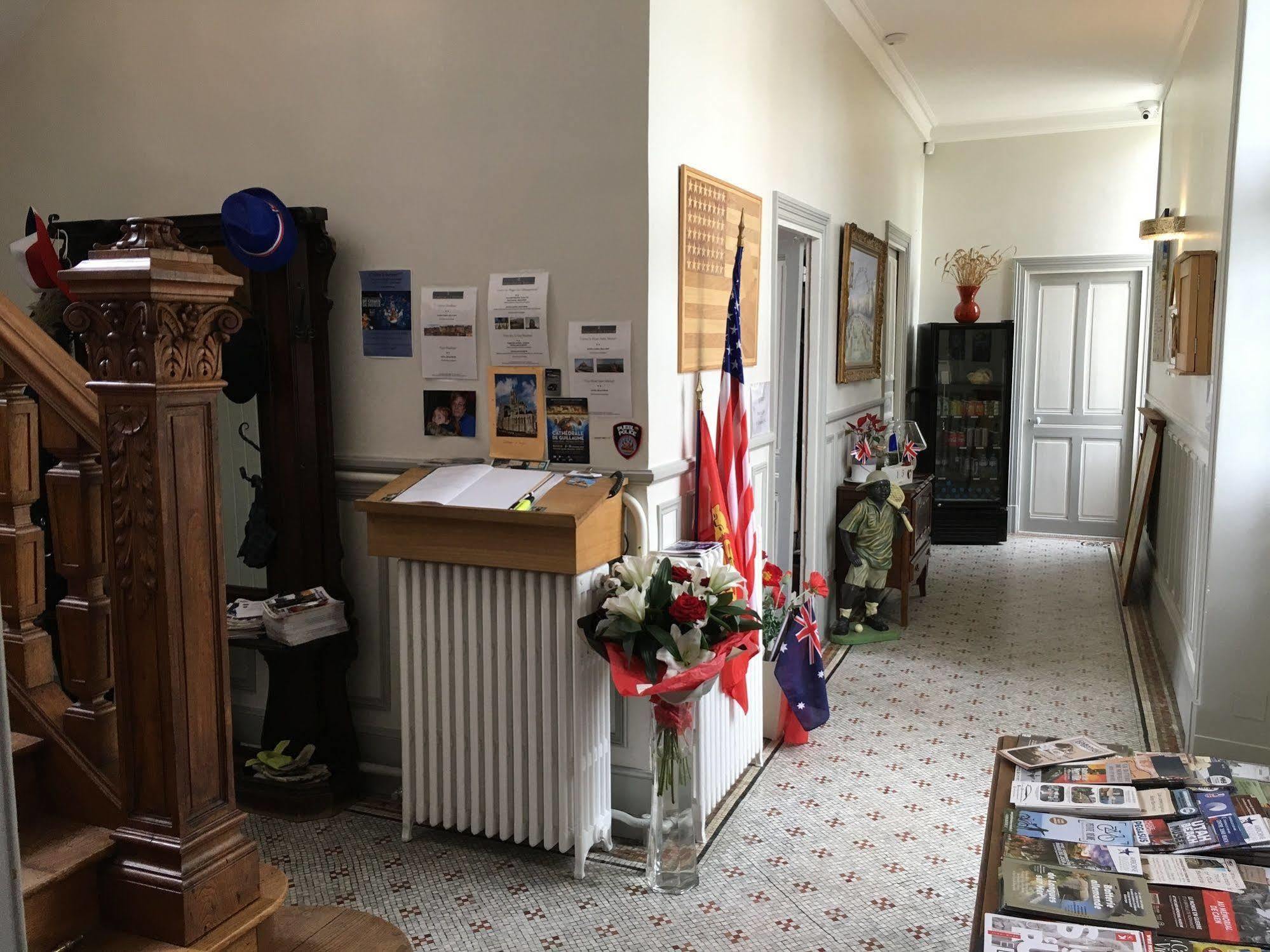 Domaine De Bayeux Hotel Екстериор снимка