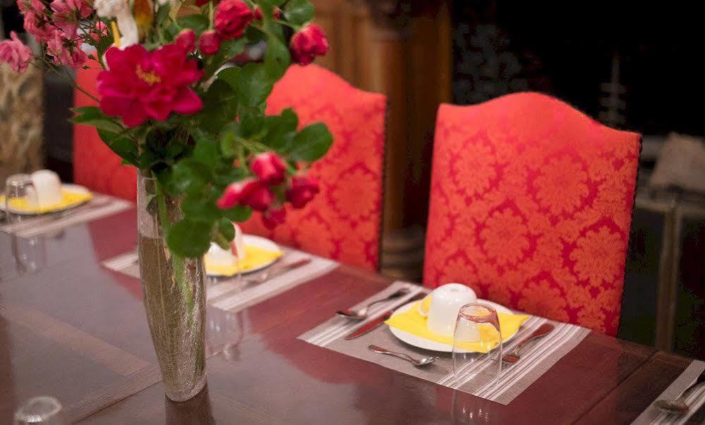 Domaine De Bayeux Hotel Екстериор снимка